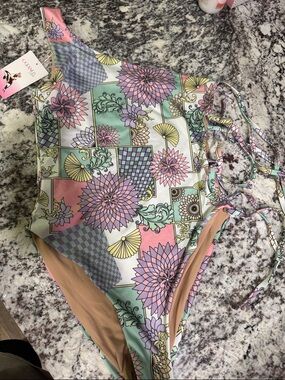 Women’s Oceanus